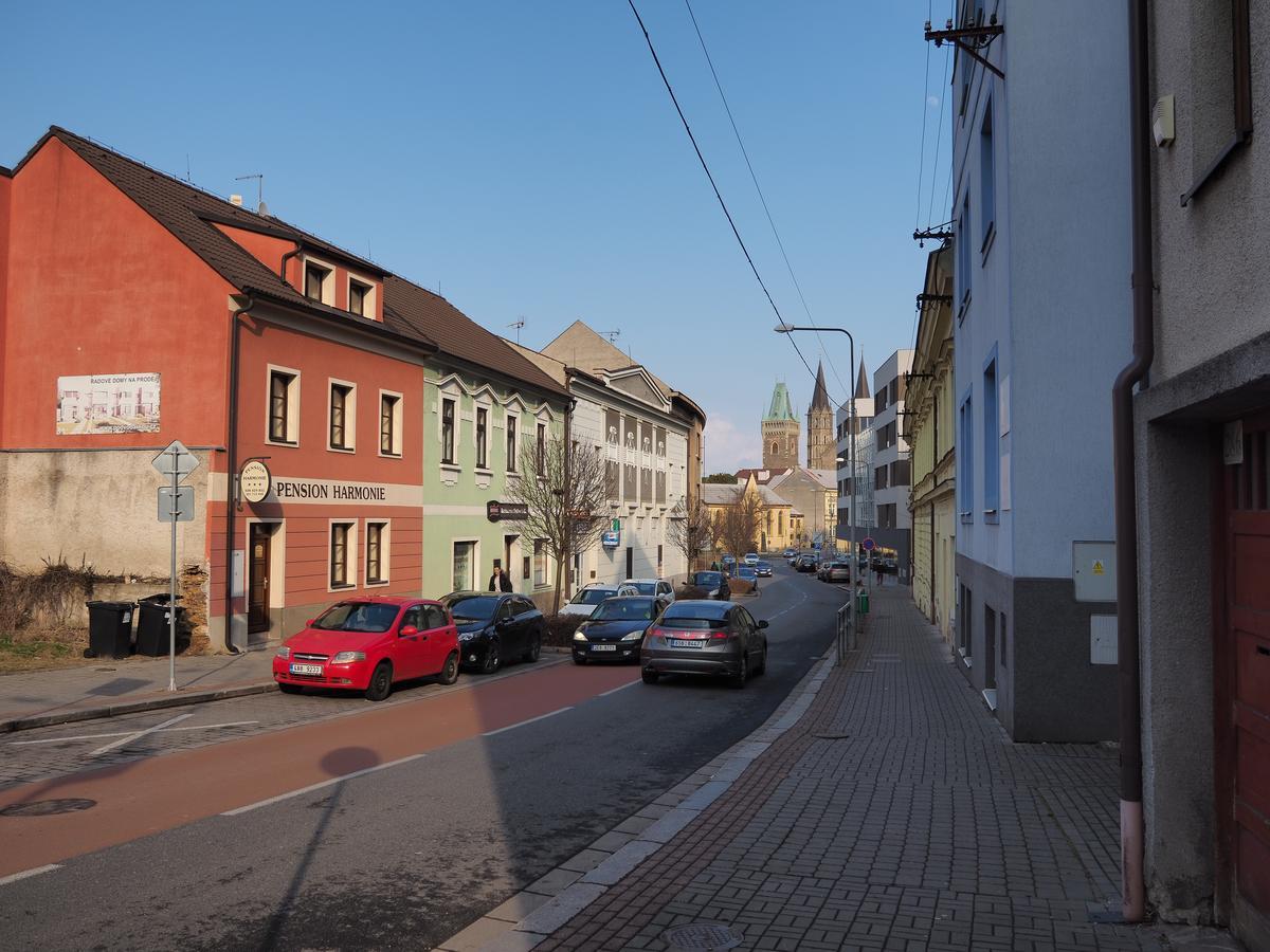 Pension Harmonie -Self Check-In Kolín Zewnętrze zdjęcie